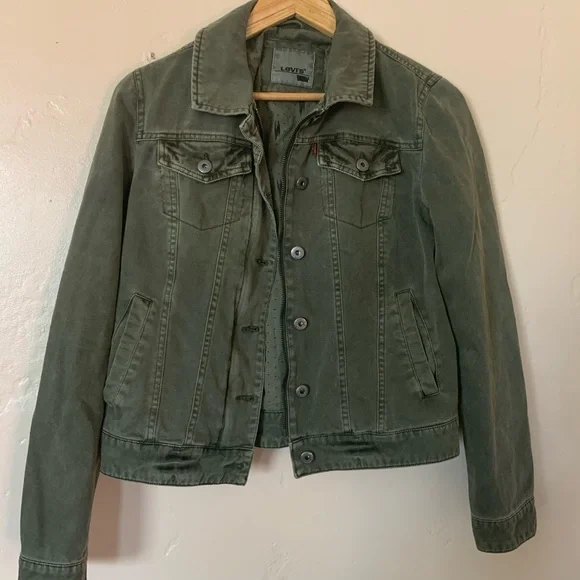 Levi’s jacket - Picture 3 of 4